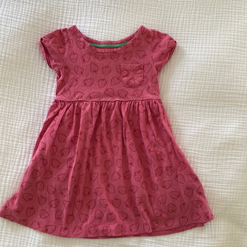 Mini Boden Girl's Dress StrawberrySize 4-5 Years